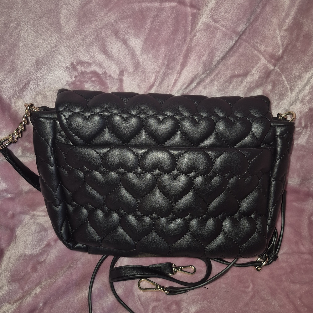 New! Juicy Couture Black Heart Crossbody Bag - Picture 5 of 5